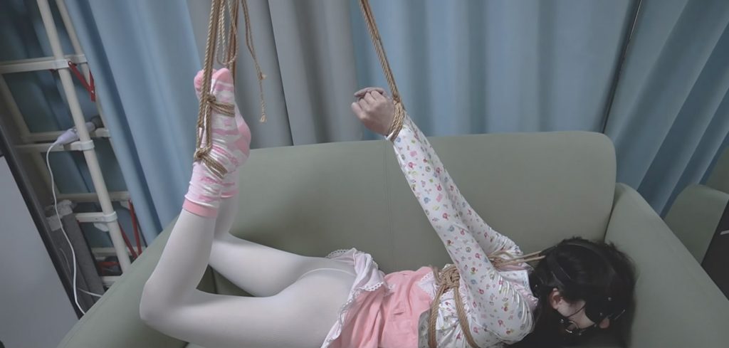 今天是少萝20岁，超难受拘束，ZDB控制GC，手动抽查，禁欲多日，今天终于释放了-逍遥自在