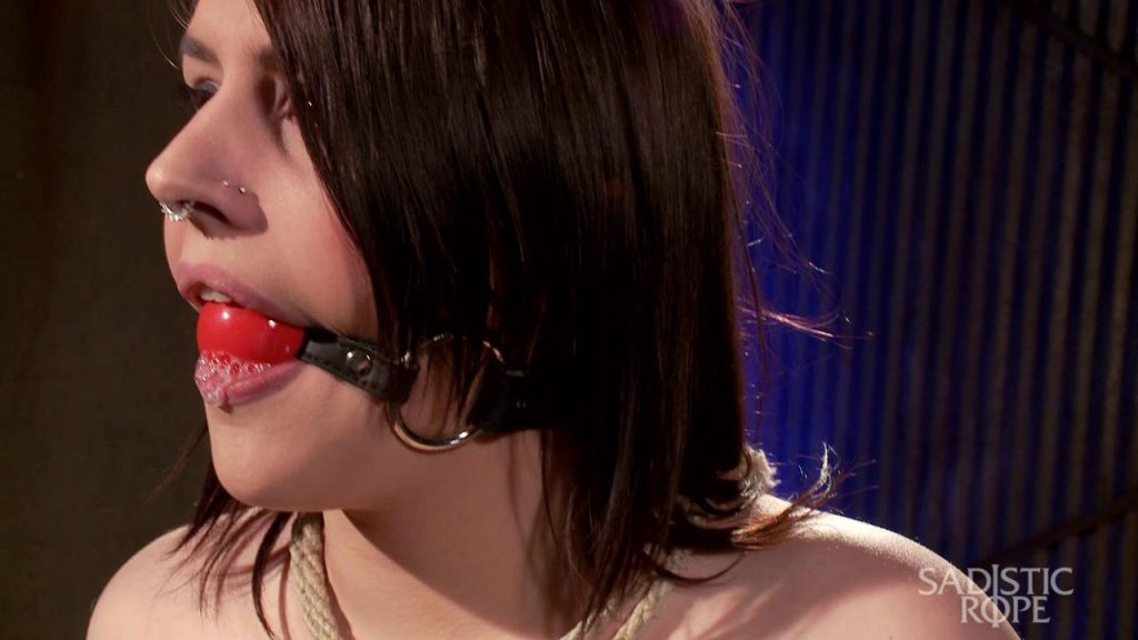 【欧美绳艺】极限痛苦-逍遥自在