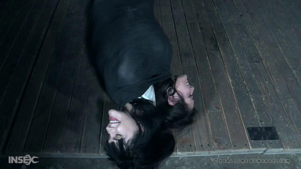 【欧美绳艺】爱痛（上、中、下集）-逍遥自在