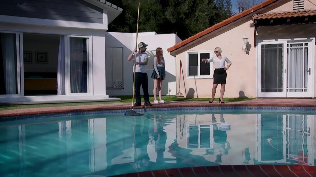 【欧美绳艺】好奇的继女-逍遥自在