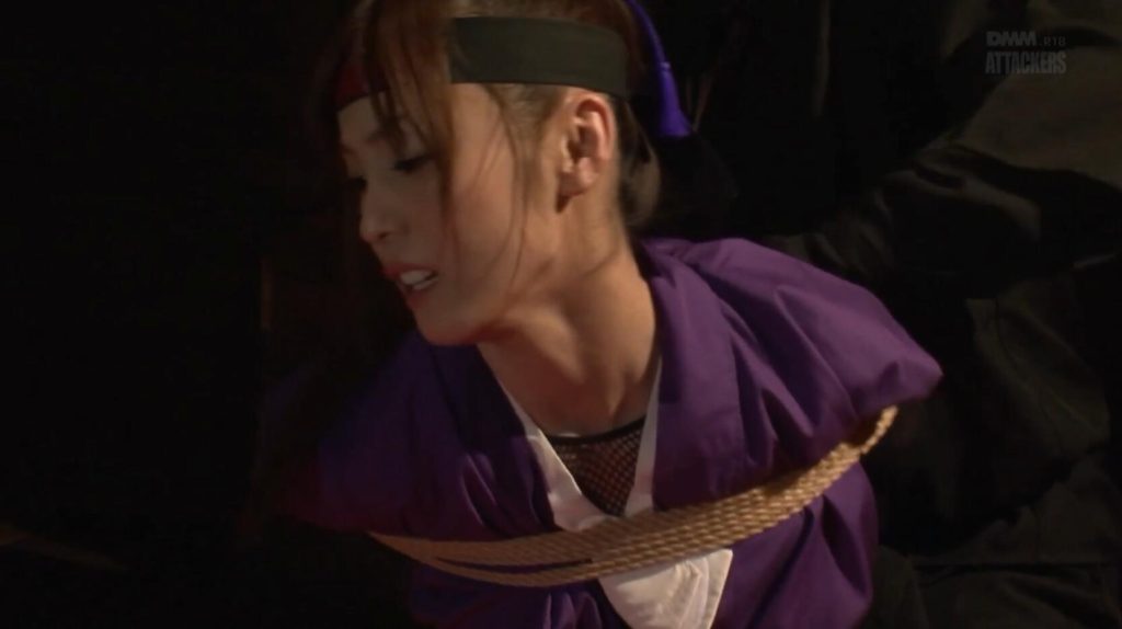 【日韩绳艺】被紧缚羞辱拷问堕落的混沌末期女忍者-逍遥自在