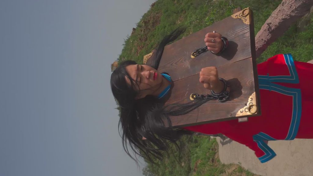 私人女囚之故地重游（五一游记） 户外红罪衣木枷脚镣 押解绑 跪迎主人 五花-逍遥自在