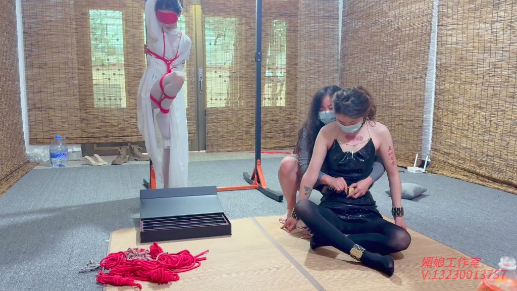 素衣捆绑-轻调-水儿与媚娘的对赌-逍遥自在