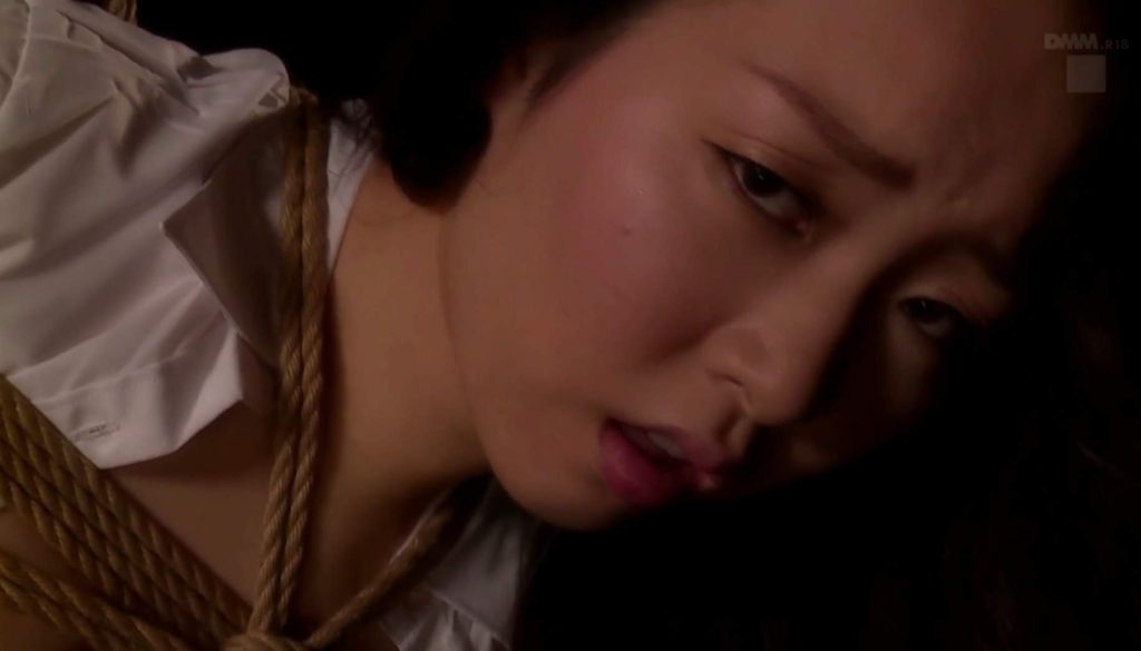 【日韩绳艺】初次紧缚热烛耻辱妖艳多姿逆吊拷问虐肛责罚-逍遥自在