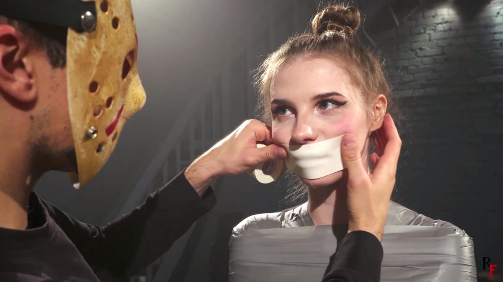 Meloxy - Tape Mummif[00_27_04][20250721-125229]