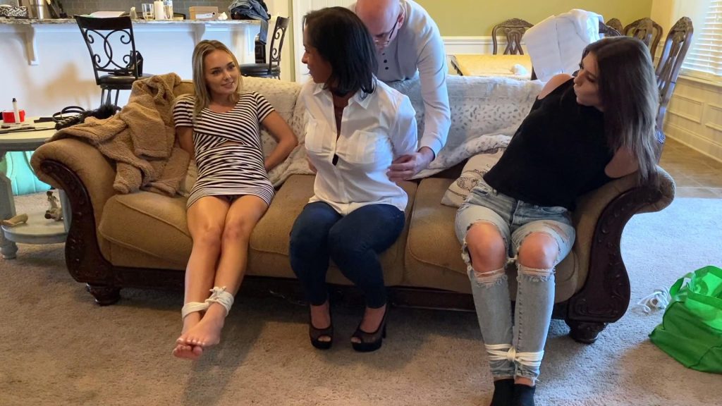 Tied Tales - Underco[00_02_39][20250722-140800]