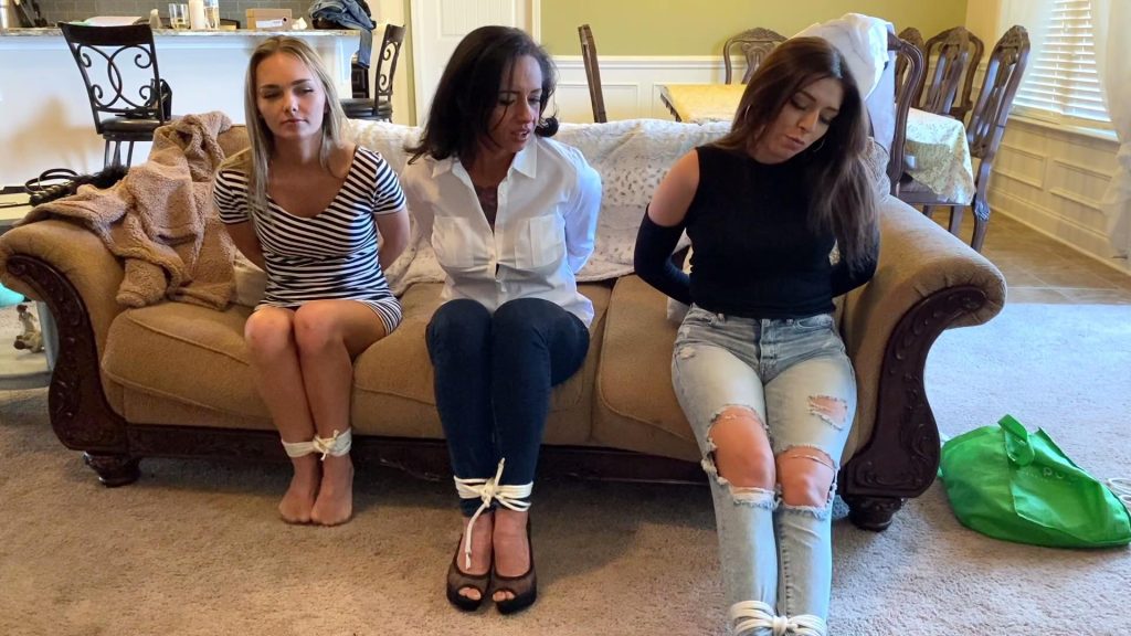 Tied Tales - Underco[00_04_21][20250722-140818]