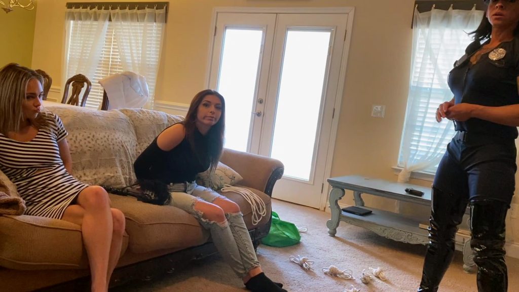 Tied Tales - Underco[00_21_41][20250722-141214]