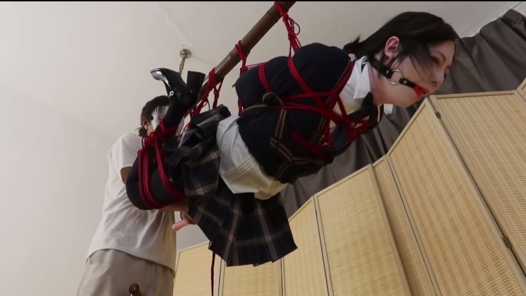 【面具男】外出和任务[01_38_51][20250729-172137]