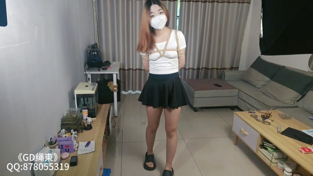 《GD绳束》新模特楚楚 第一次拍摄 放的很开 很敏感 被吸的走不了路 强高N次抽搐-逍遥自在