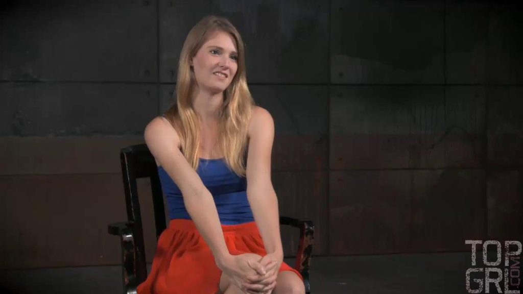 【欧美绳艺】Ashley Lane姿态固定-逍遥自在