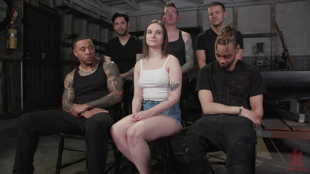 【欧美绳艺】用笼子送来的女孩-逍遥自在