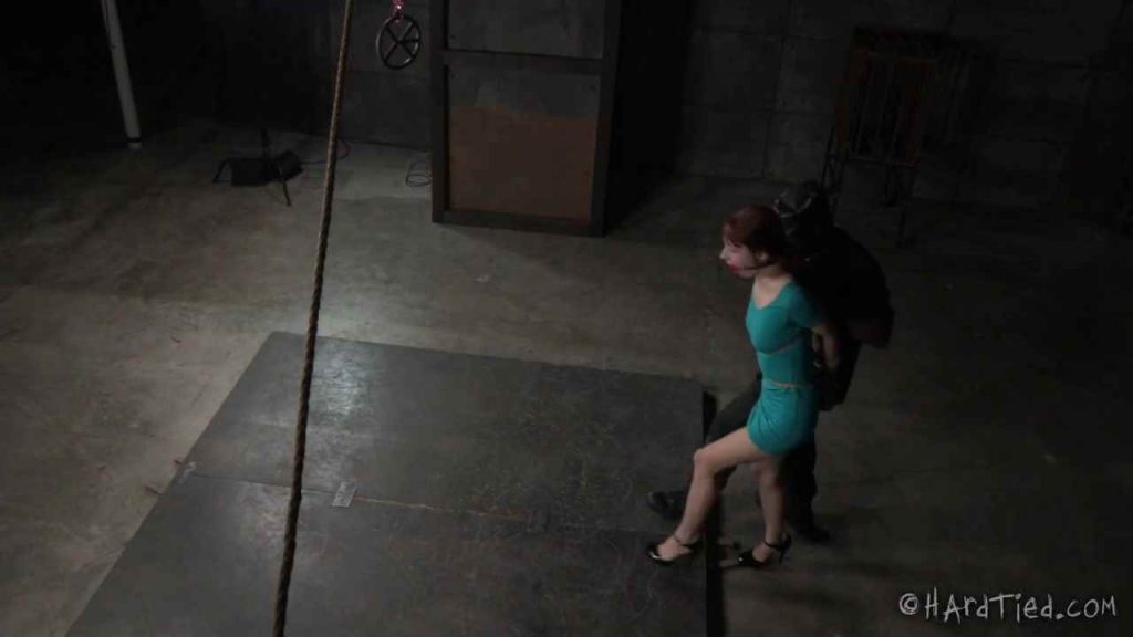 【欧美绳艺】坚韧的芭蕾舞女演员-逍遥自在