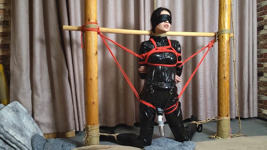 随心原创 妍妍 黑胶衣合集-逍遥自在