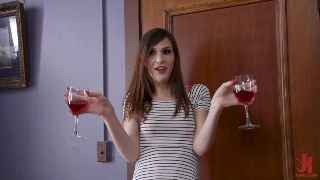 【欧美绳艺】《伪娘系列》女装子伪娘惹怒三个女人的后果-逍遥自在