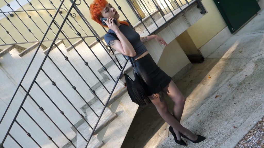 Captured Beauties 缺乏经验的黑丝实习生Ioanne-逍遥自在