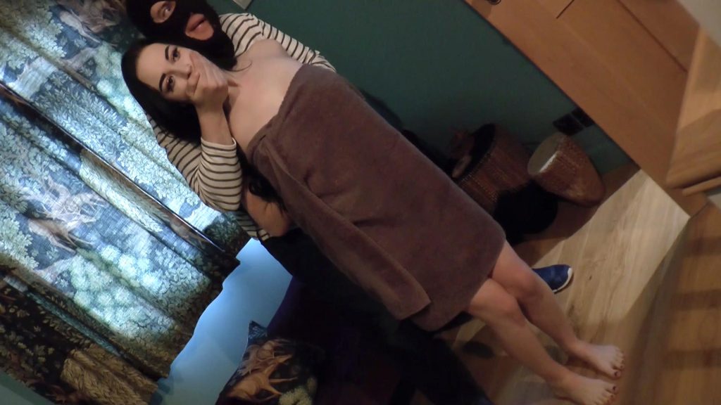 20250820134701106-Hannah & Nikita in A[00_05_49][20250820-133508]