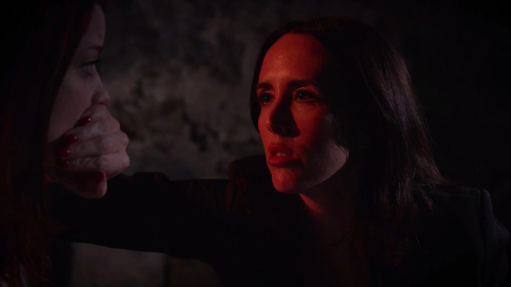 【欧美绳艺】Ashlynn Taylor 女女S手铐脚镣引诱女闺蜜拘束监禁-逍遥自在