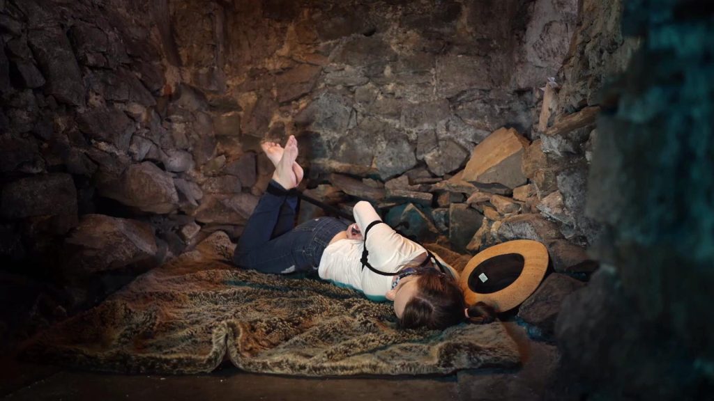 Chloe Toy Bondage Wr[00_09_15][20250806-133822]