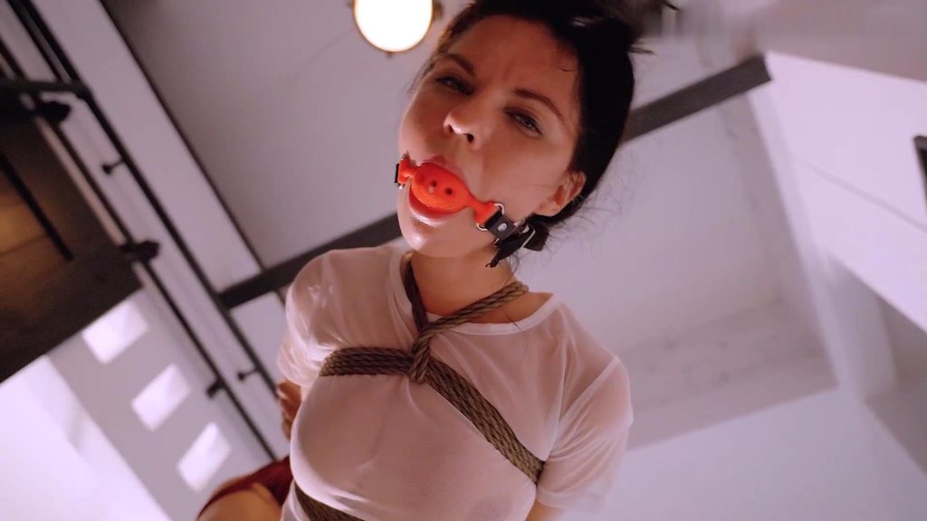 FUCKING IN WHITE ROO[00_23_52][20250801-133738]