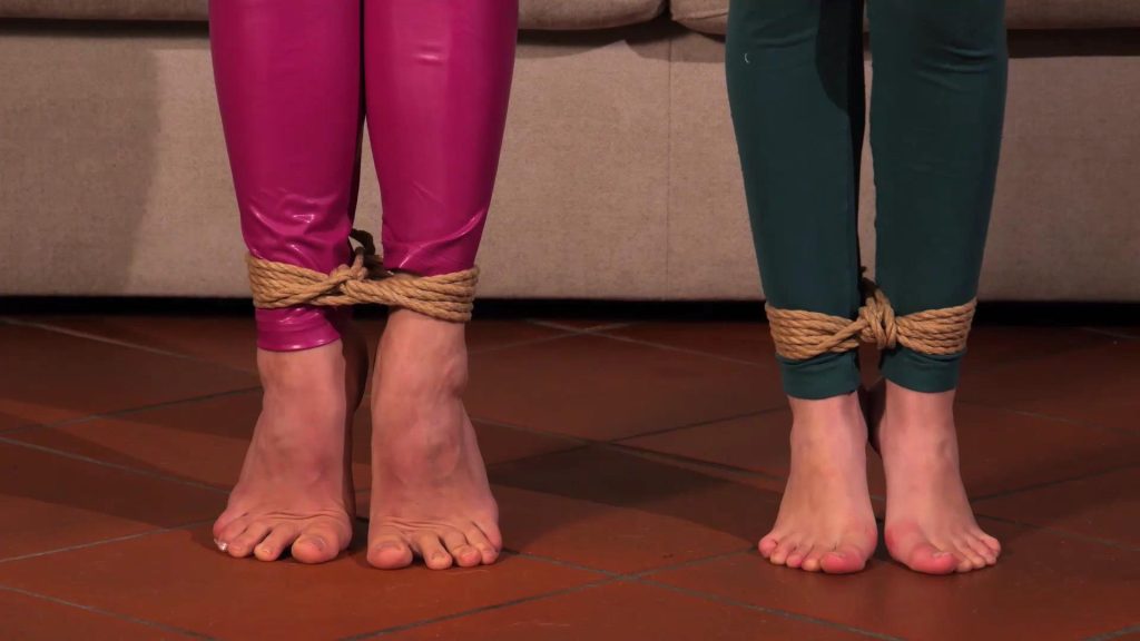 Mia and Rey - The wr[00_24_35][20250802-135432]