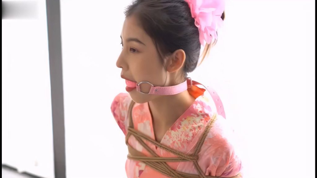 甜美绳缚.mp4_20250801_142500.495