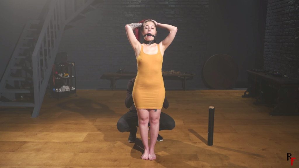 RF Bora头套和鼻钩的全木乃伊化悬吊-逍遥自在