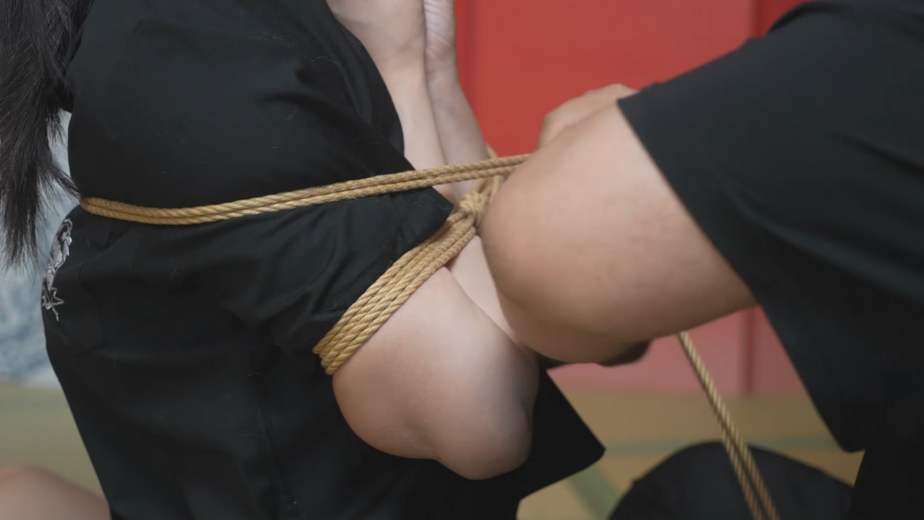 20251001064125431-021854rencjcwec70h8ghv