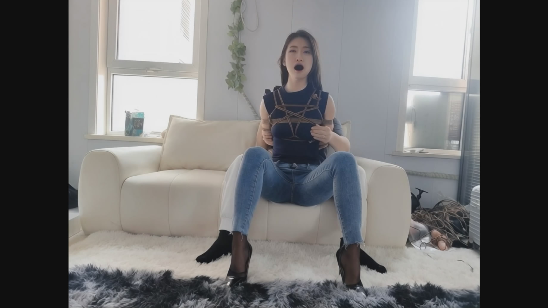 20251003065713769-052137c0e9qejqjqjn7vnl