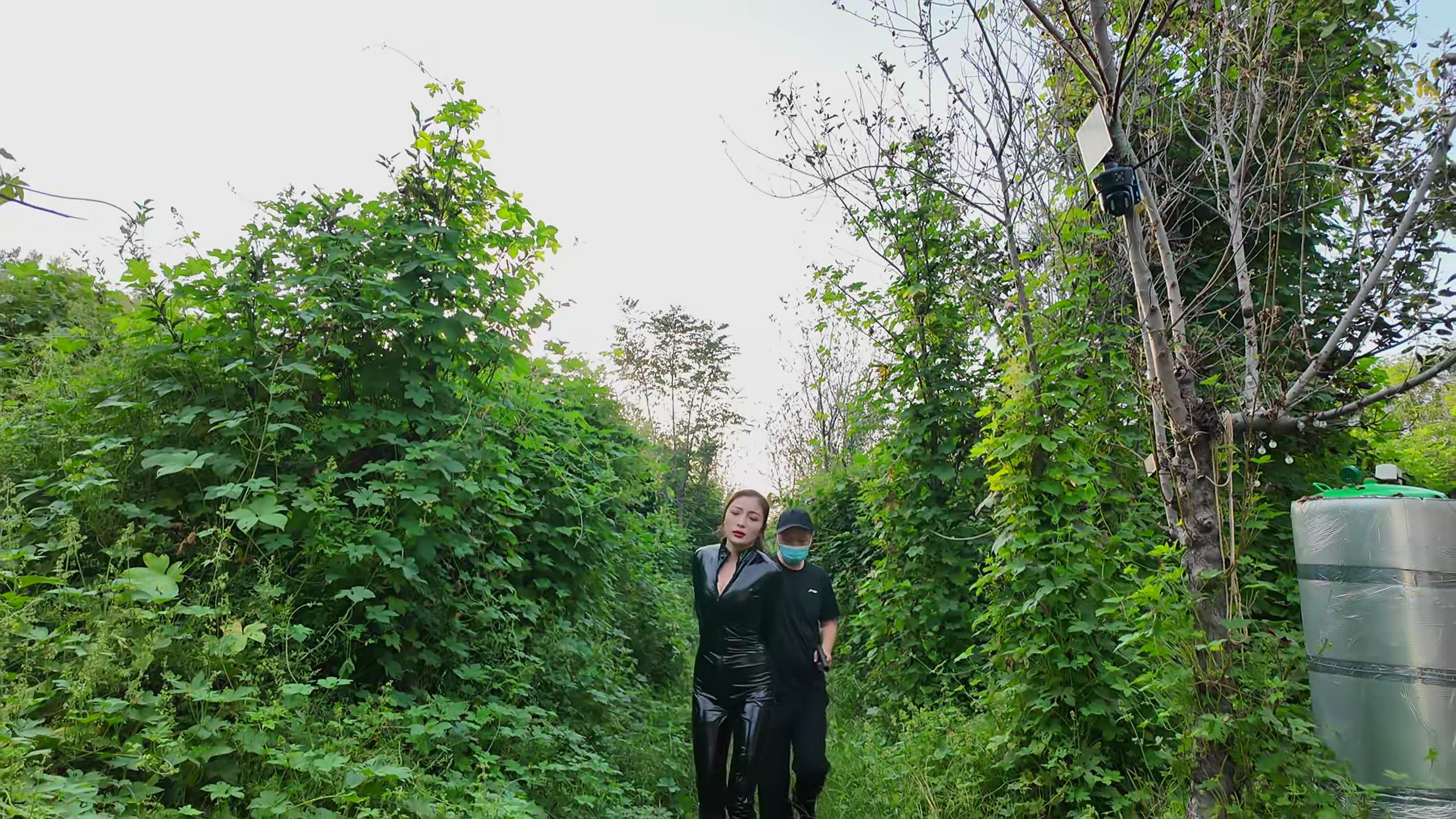 20251003120829764-XFpicture03523