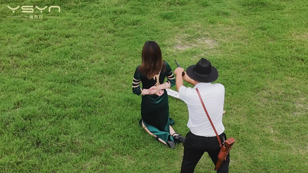 MJ影视 柳诗涵 铁骨诗心 被捕关押牢房戴上脚镣土铐刑房双手高吊老虎凳竹签皮板铁刷-逍遥自在