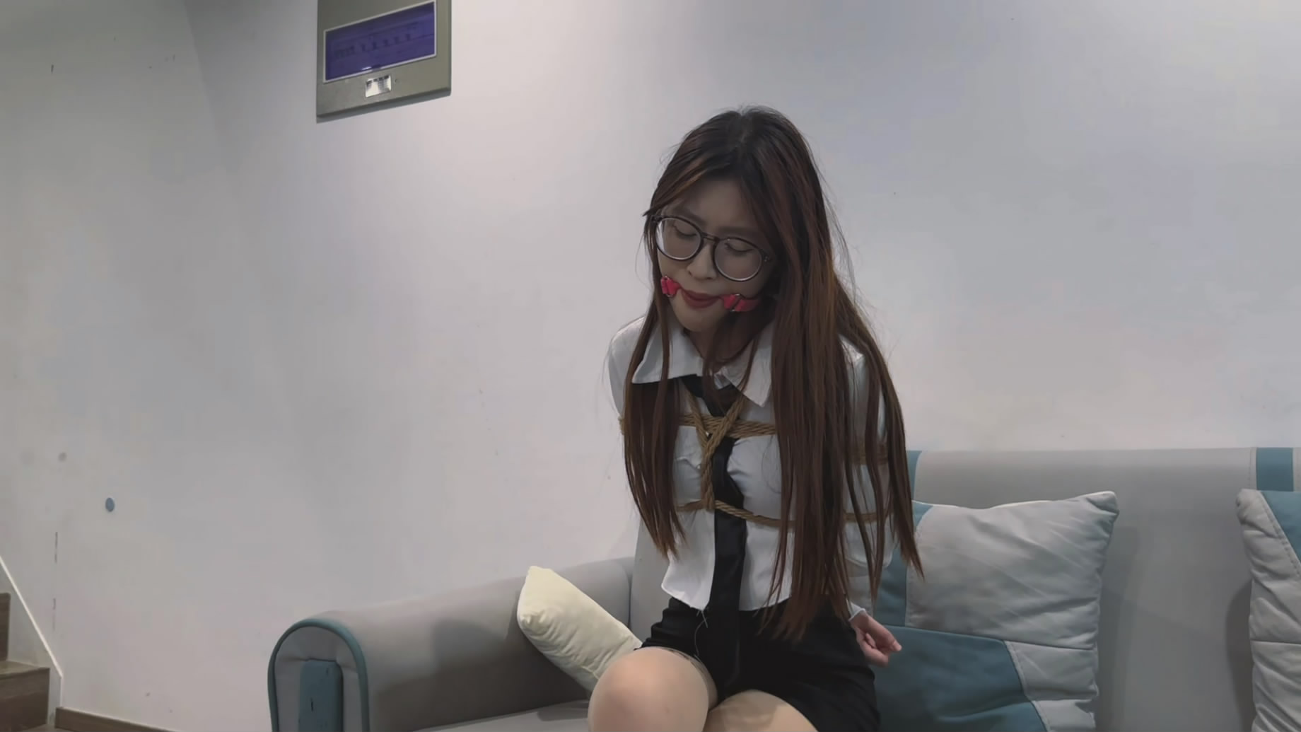 20251008075255342-175331fvvii39d5v985i9m