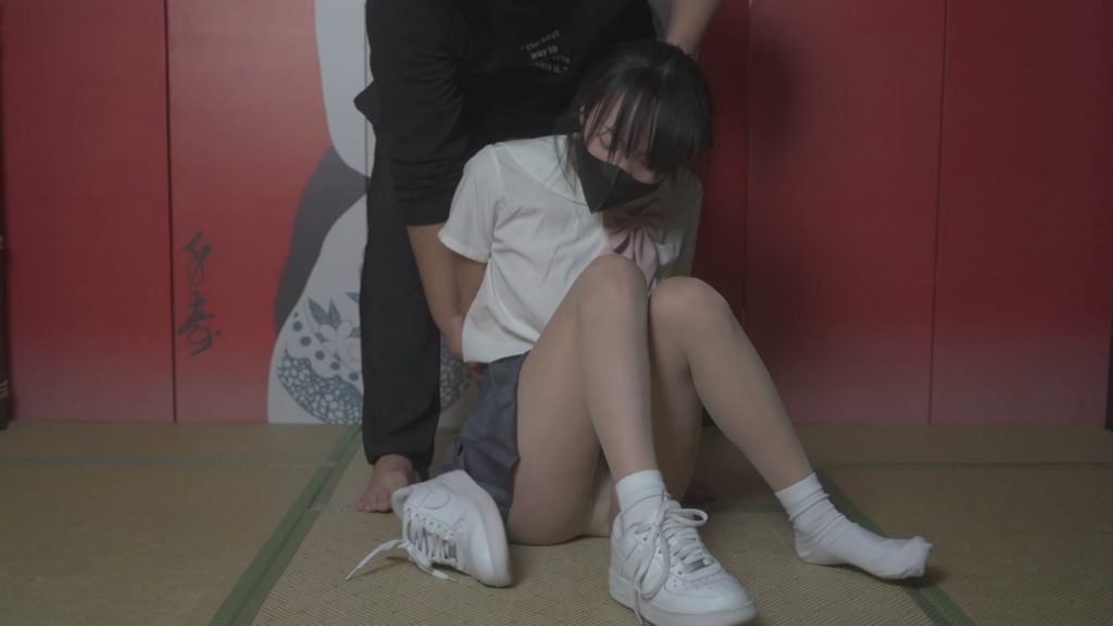 象人工作室 嗷嗷-路遇变态折磨！剧情向-逍遥自在