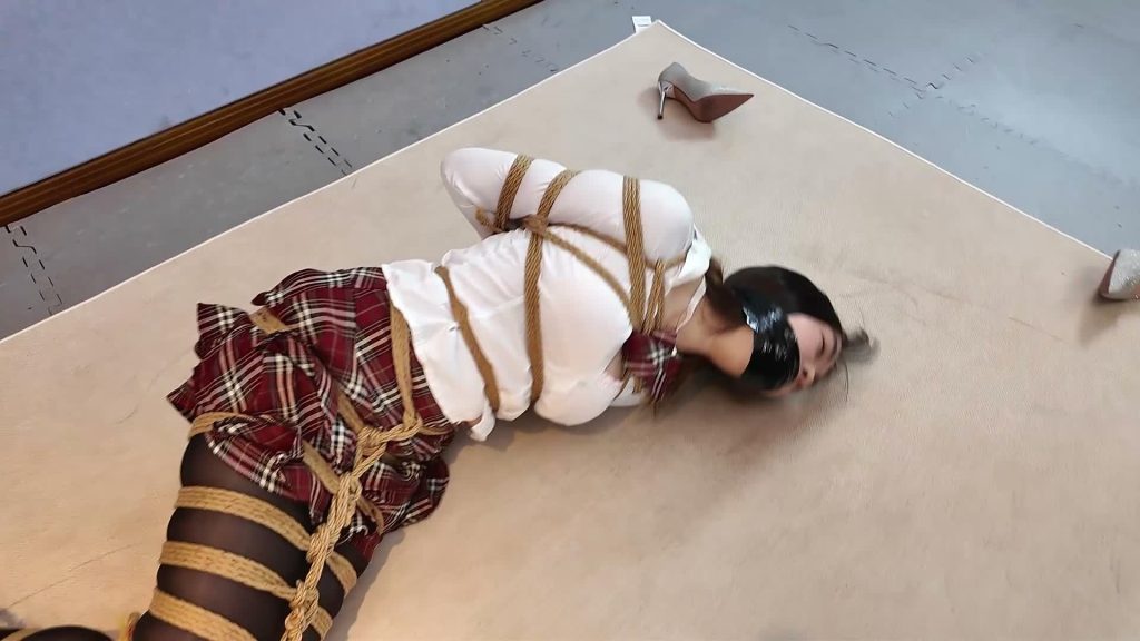 一绳所爱定拍，jk全身紧缚-逍遥自在