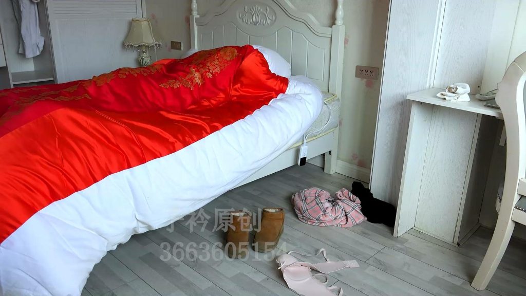 【子衿原创】《菲菲的棉被梦魇》-逍遥自在