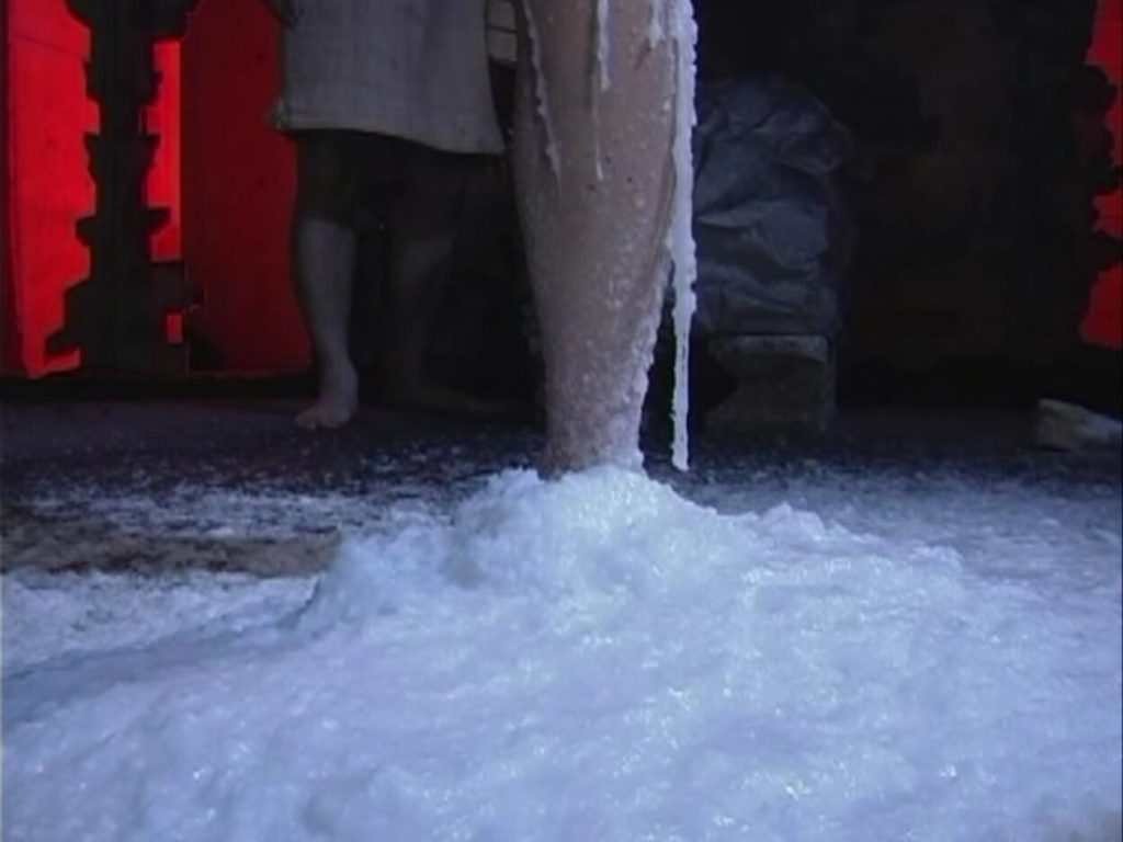 20251018224551896-50