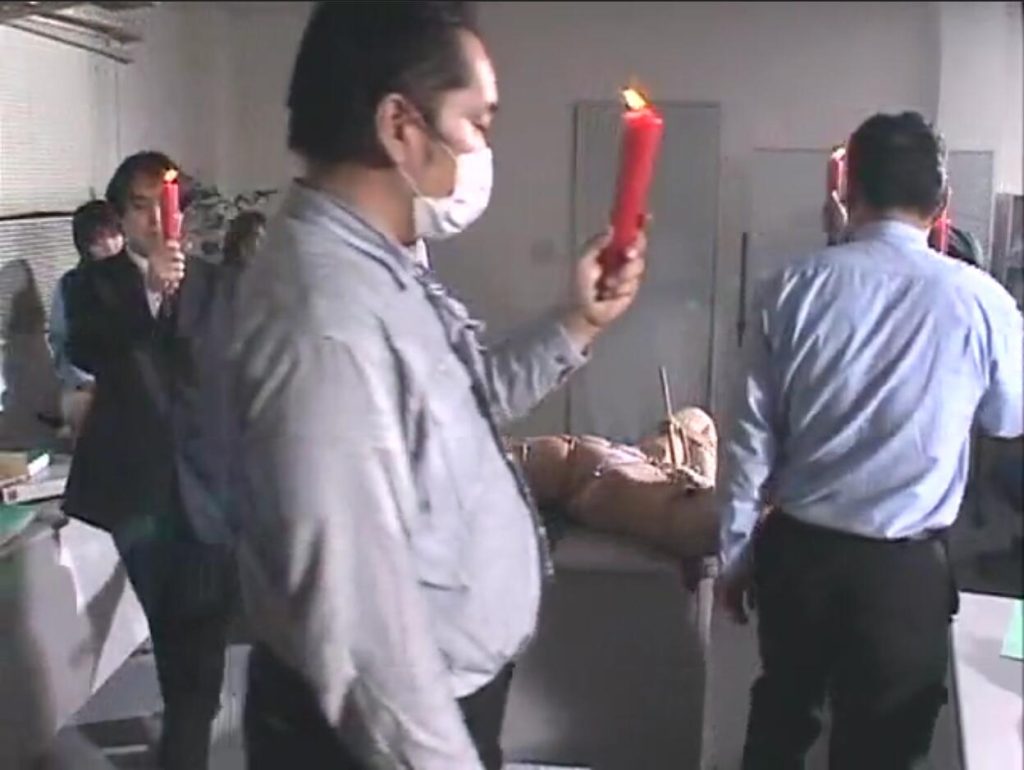 20251018224808996-24