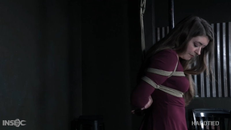 【欧美绳艺】暴力背后的无助奴隶女M-逍遥自在