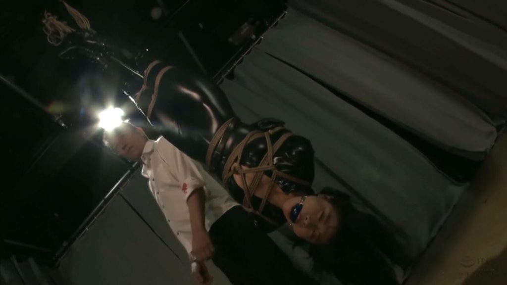 20251021232153491-19