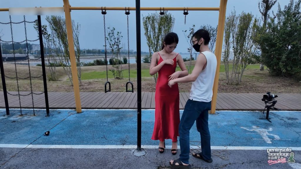 【半岛束艺台】【泽爱】YT2962 海边公园一抹红-逍遥自在