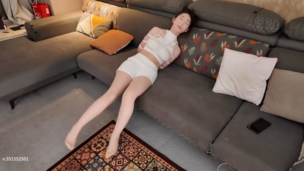 20251025071156622-074041fq9yh42qo249aao9