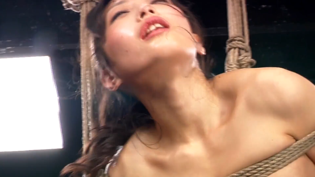 20251026104634124-16