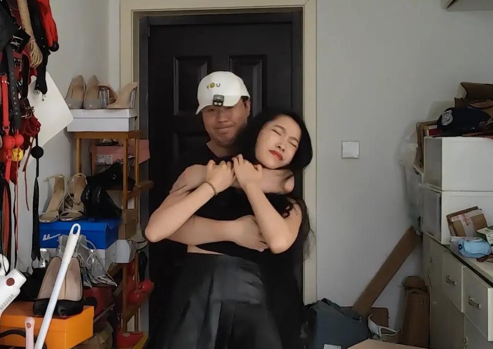 20251029065522930-cc8d64ca735999429250d1f9b10c037b