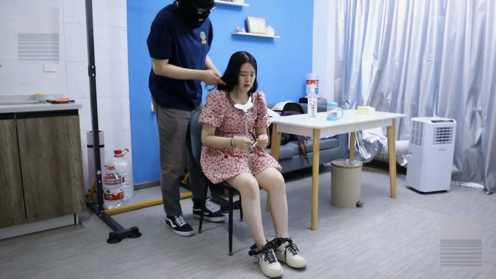 20251029070734635-203103phw5rfx5fxsn28no