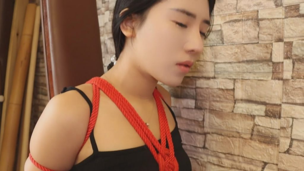 20251030101411549-151647n7hpqnyle0wn329v