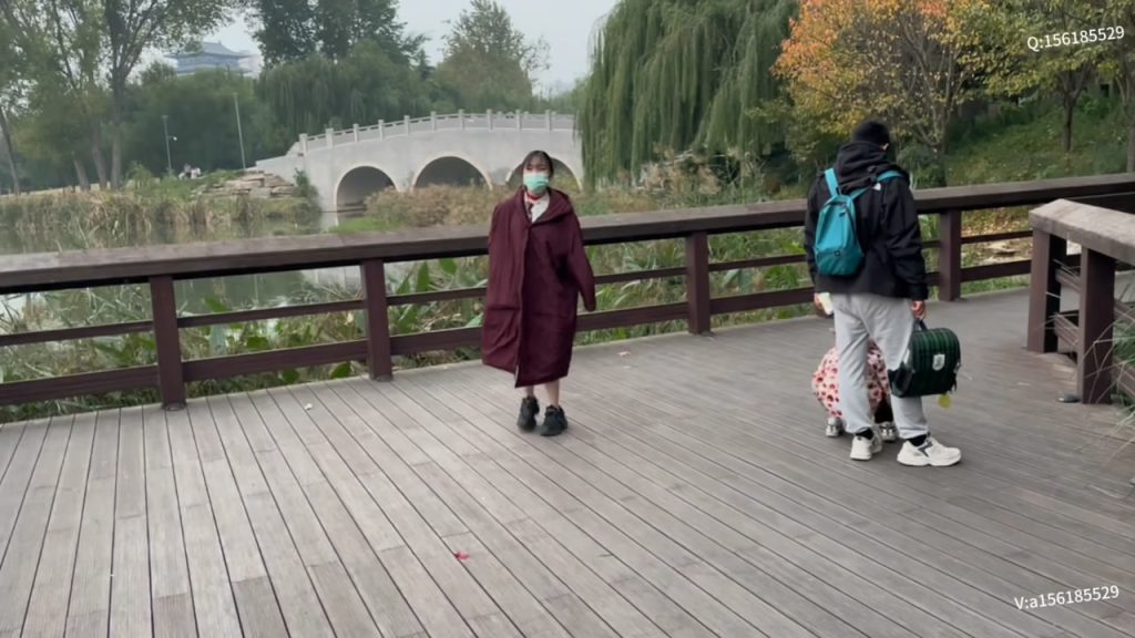 20251102071359184-114111jva1f1jay62kna1x