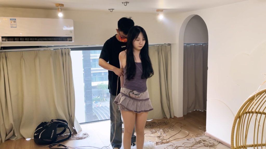 20251102151414184-2efa5b91df65a39490d44824f3b1e86a