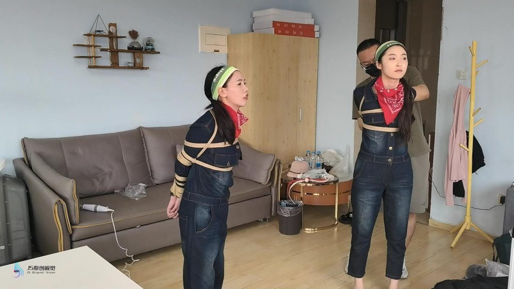 20251106072018874-b2c37bf04b0e984b2563fb20b47bcc00