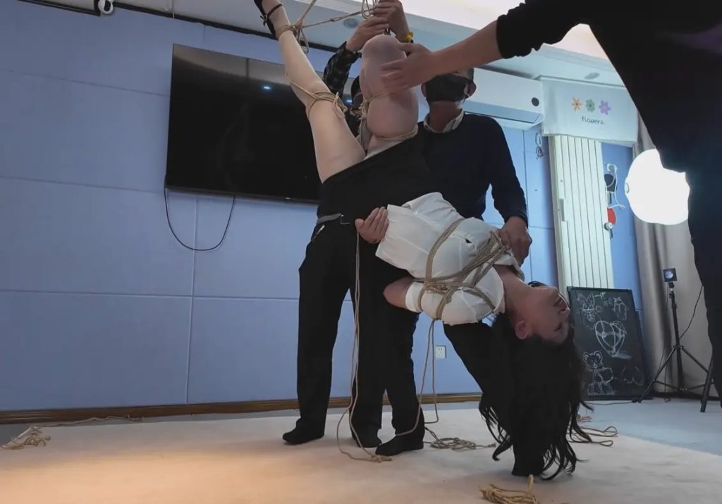 20251106072110170-1a91d526024dce0be2cff24ce79151f1