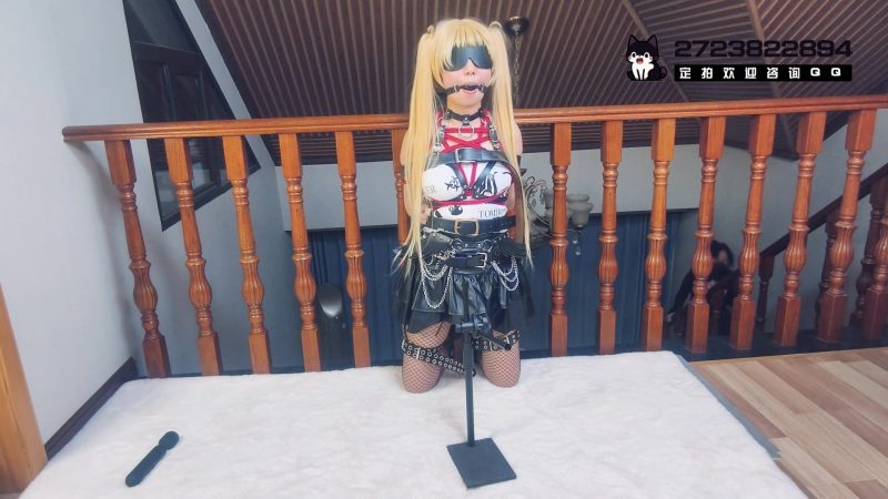 【BadCat】【新女S模特CC】【超羞耻的游戏纪实】【紧缚强G的时候 被刚认识的女S撞见】紧缚 皮带 口球 口水 耳光 被迫给女S舔脚 踩熊-逍遥自在